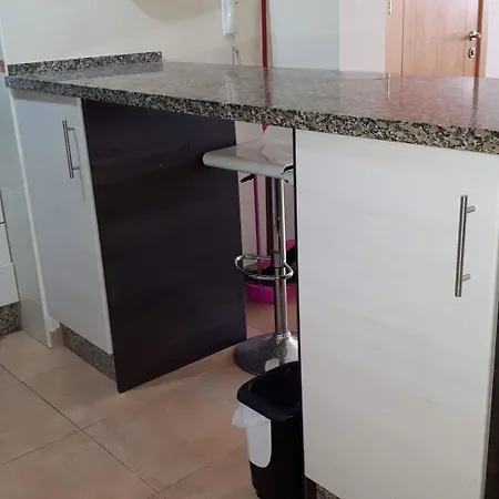 With 2 Bedrooms In - 100 M From The Apartment Fuengirola
